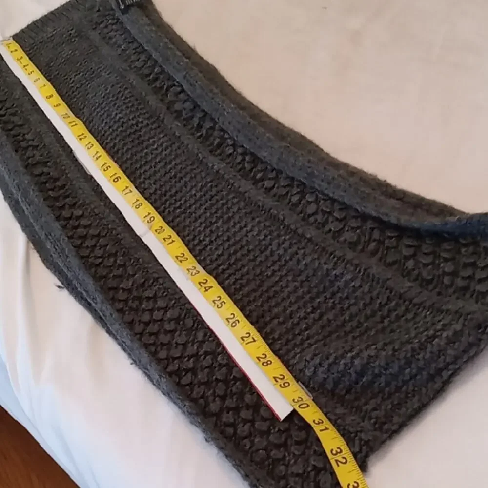 Armani Exchange Women's Knitted Cozy Dark Gray Knit Scarf. Warm